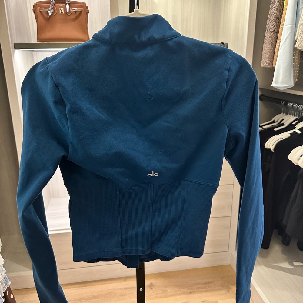 ALO Yoga Set Airbrush Corset Jacket + Airbrush Leggings in Eclipse Blue - Picture 5 of 8